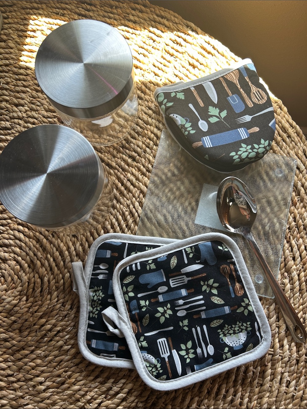 Silver Kitchen bundle - Picture 1 of 9